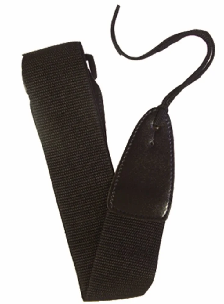 4/4 guitare electrique noir mat, Ensemble avec amplificateur 20 watts, sac, cordes, plectre